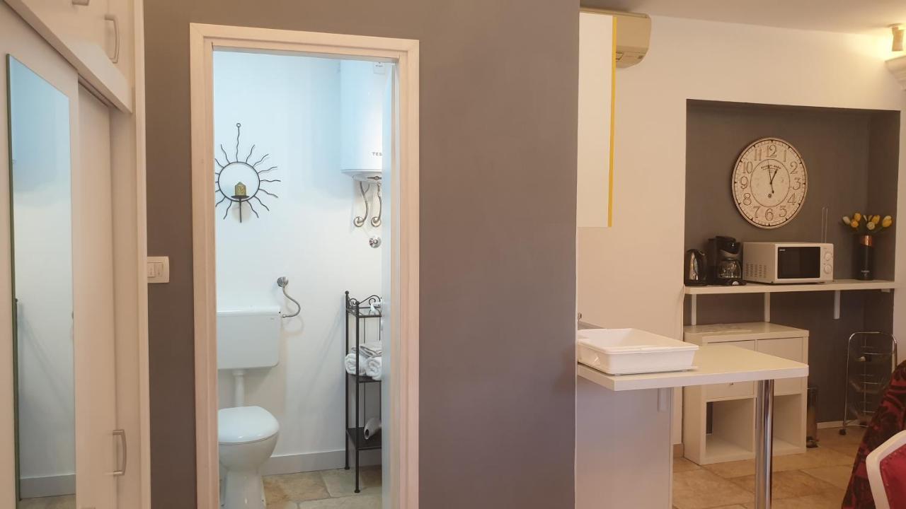 Apartmani N.May'S Карловац Экстерьер фото