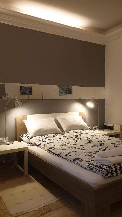 Apartmani N.May'S Карловац Экстерьер фото