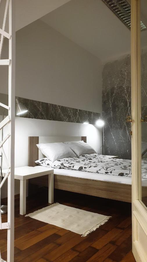 Apartmani N.May'S Карловац Экстерьер фото