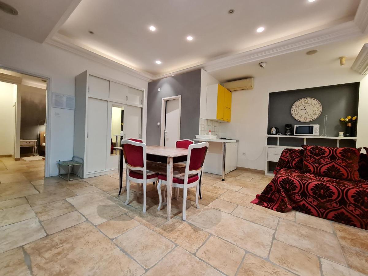 Apartmani N.May'S Карловац Экстерьер фото