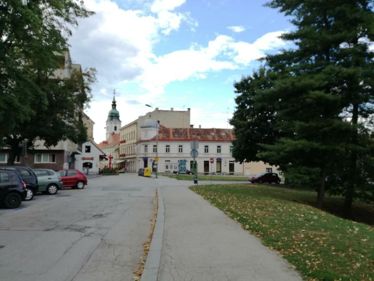 Apartmani N.May'S Карловац Экстерьер фото