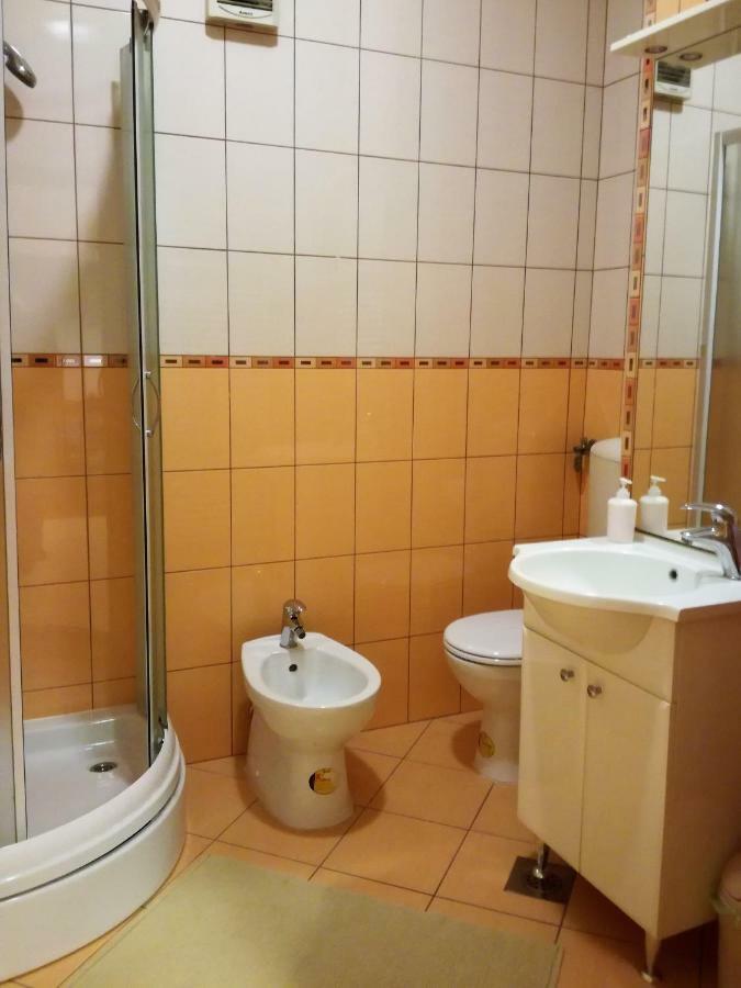 Apartmani N.May'S Карловац Экстерьер фото